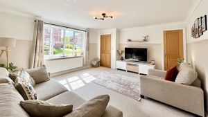 Photo 11- click for photo gallery